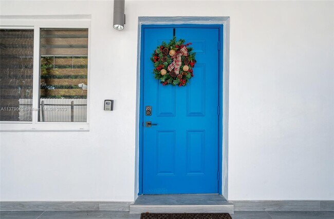 Foto del edificio - 5505 NW 5th Ct