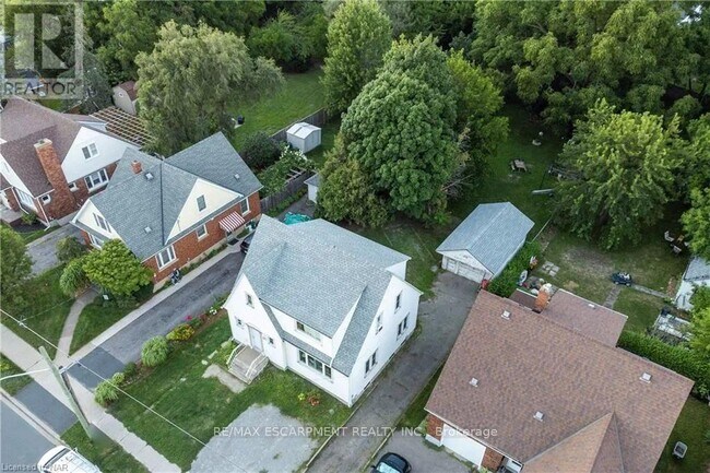 Building Photo - 67 McCalla Dr