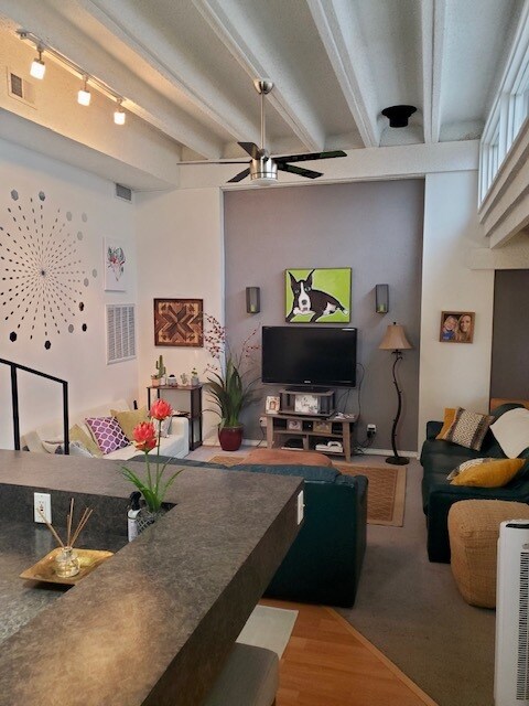 Foto del edificio - 5914 Lago Vista Way