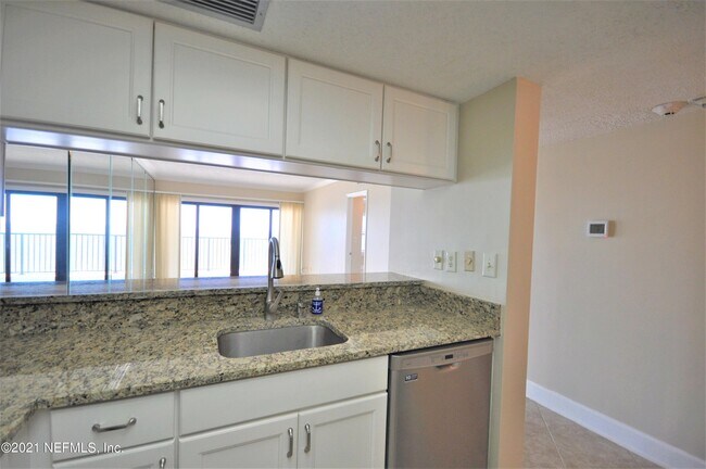 Foto del edificio - 1901 1st St N