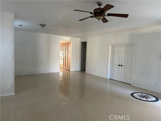 Foto del edificio - 1147 Glenwood Ct