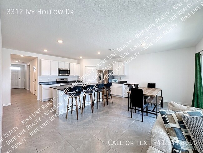 Foto del edificio - 3312 Ivy Holw Dr