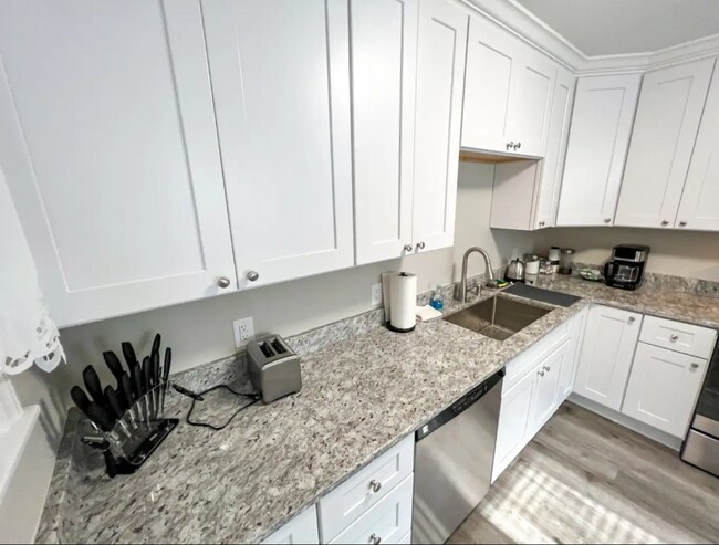 Foto del edificio - 1504 Seminole Trl