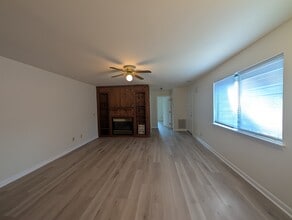 Building Photo - 386 Summerwalk Cir