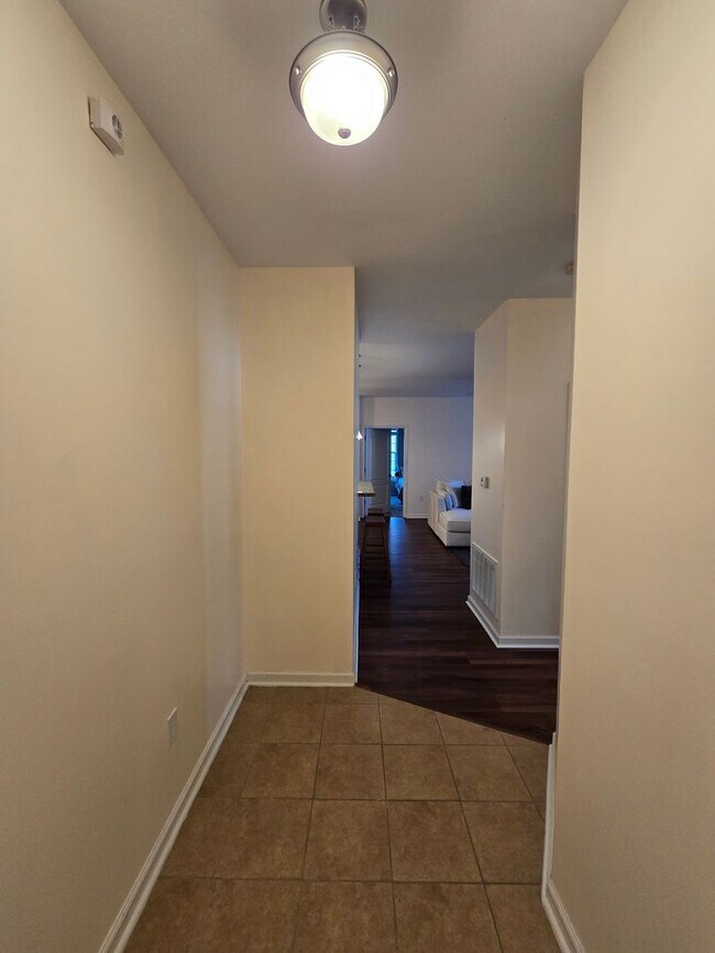 Foto del edificio - 2641 McArthur Landing Cir