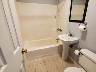 Foto del edificio - 2 bedroom 1 bath house