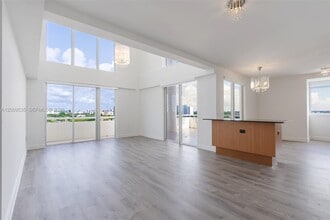 Building Photo - 2400 SW 27th Ave
