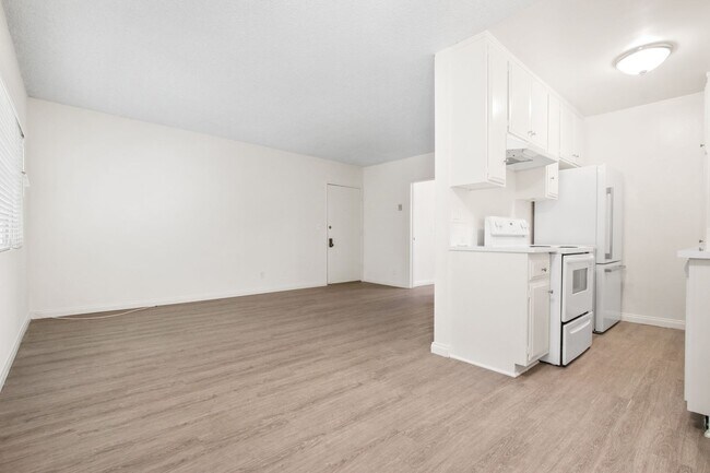 Foto del edificio - 824 Maple St