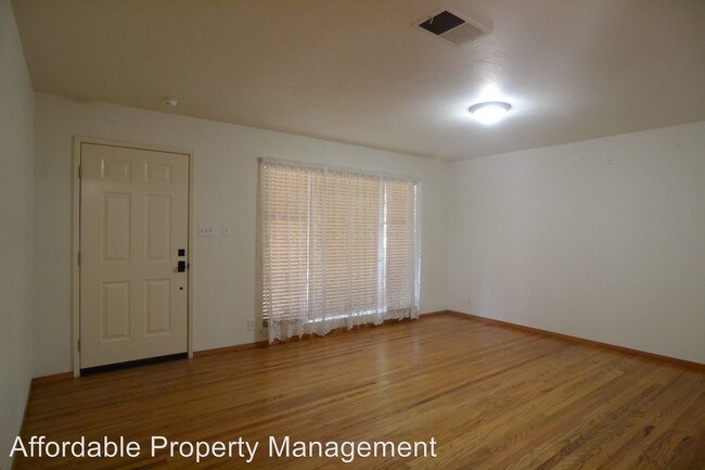 Foto del edificio - 40532 Robin St