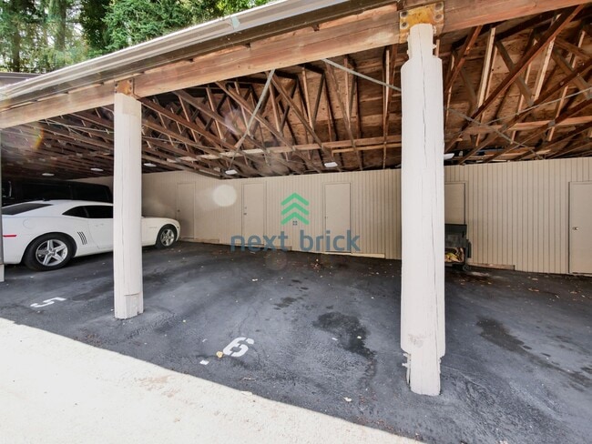 Foto del edificio - Charming 2 Beds and 1 Bath Condo Available for Rent!