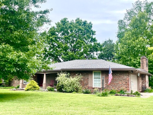Building Photo - 3421 Lannette Ln