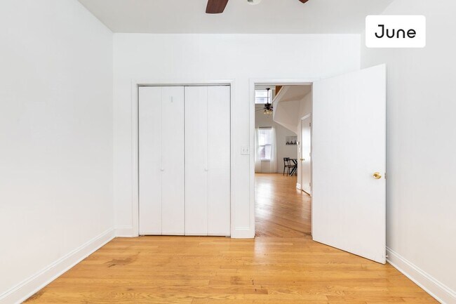 Building Photo - ROOM ONLY in 4-bed/2.0-bath Home