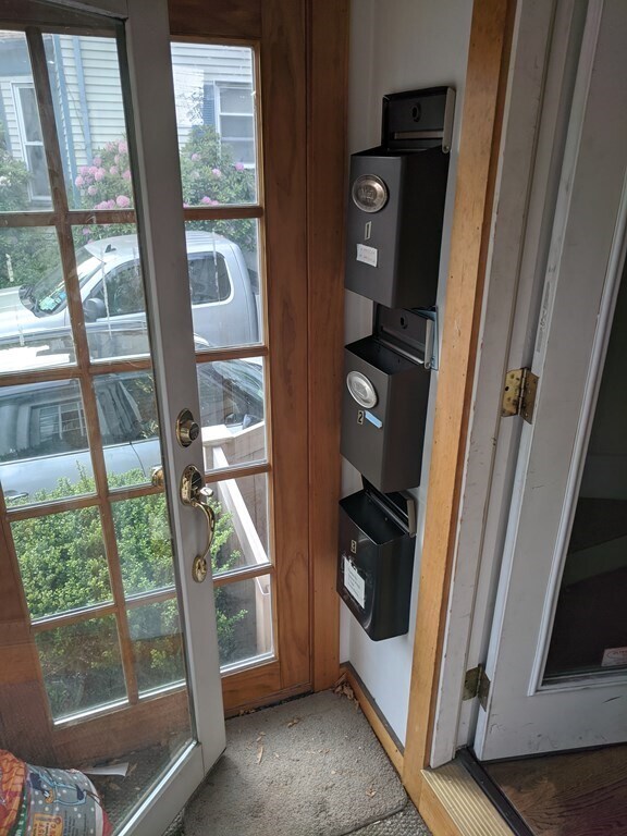 Foto del edificio - 737 Somerville Ave