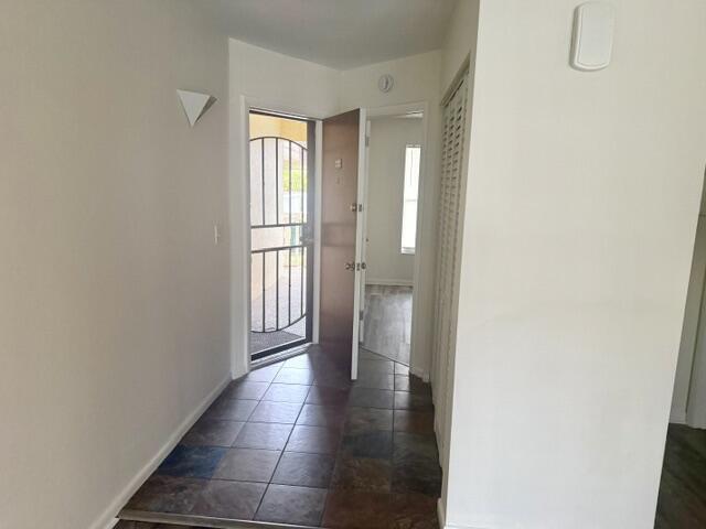 Foto del edificio - 342 Southwind Dr