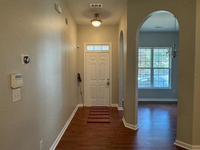 Building Photo - 218 Ranier Ct.