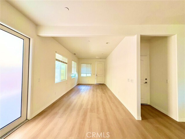 Building Photo - 854 Madison Ct