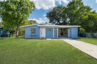 Building Photo - 5846 Castle Lk Dr