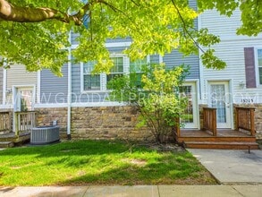 Building Photo - 15211 Greenbelt Dr
