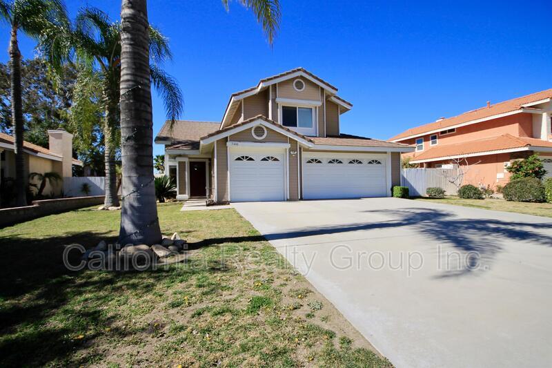 Primary Photo - 7448 Yellow Jasmine Dr
