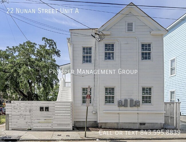 Building Photo - 22 Nunan St