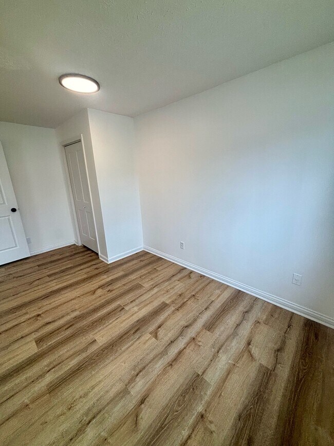 Foto del edificio - 831 Meigs Ave