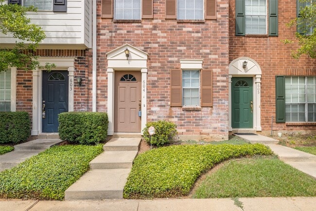 Foto del edificio - 2910 Grants Lake Blvd