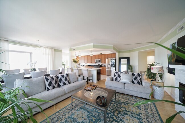Foto del edificio - 8340 Callie Ave
