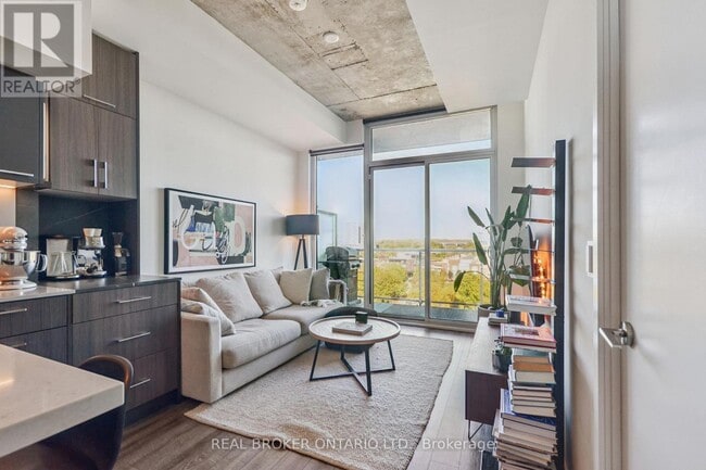 Building Photo - 30 Baseball Pl