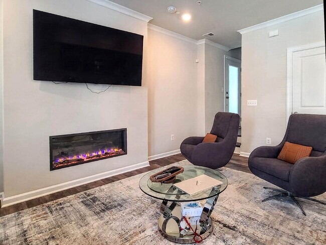 Building Photo - Luxury 4-Level Condo TH in Rippon Landing