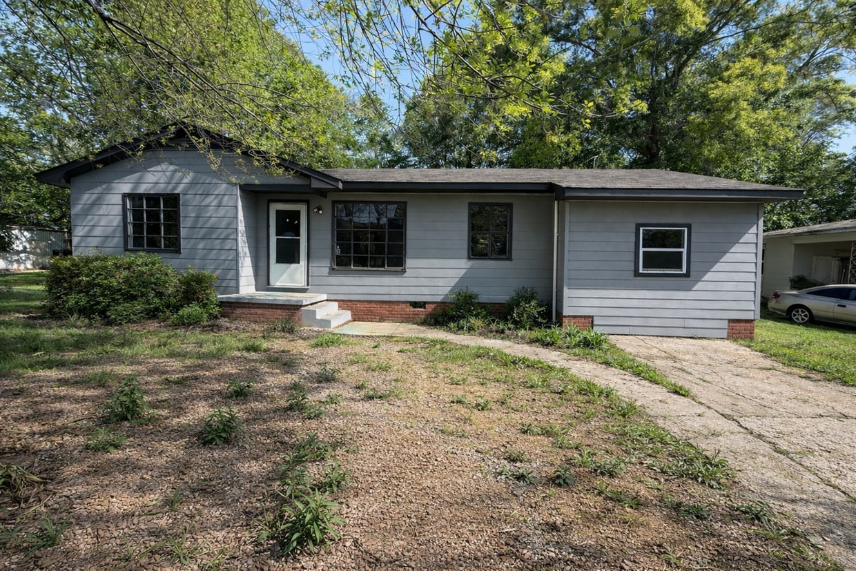 Nice 4/2 Rental in North Jackson in Broadmoor - Nice 4/2 Rental in North Jackson in Broadmoor