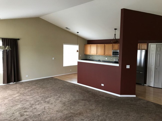 Foto del edificio - 451 Windham Cove Dr