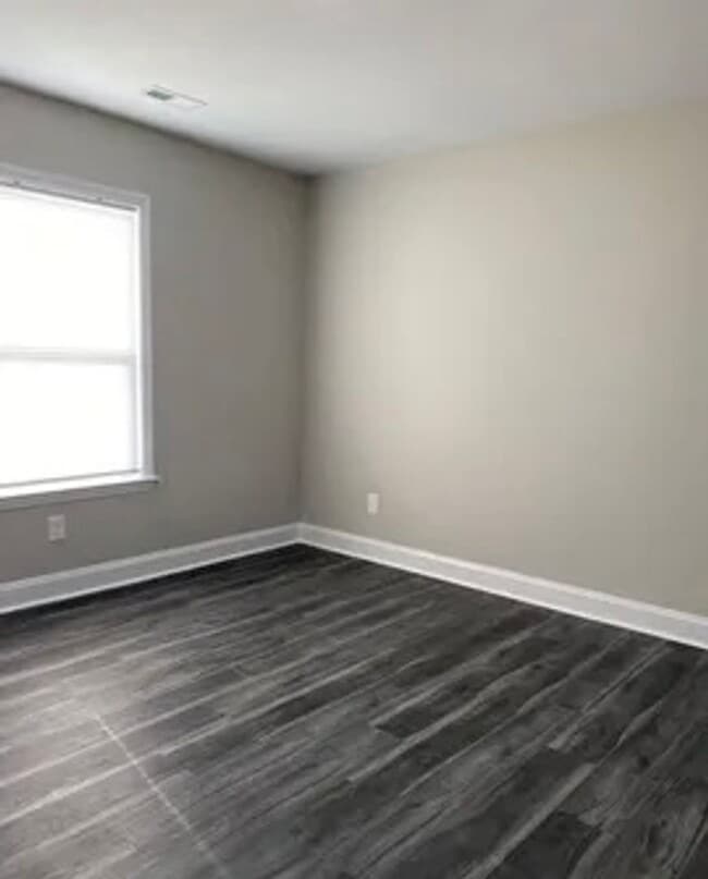 Building Photo - 2220 Remington Ct