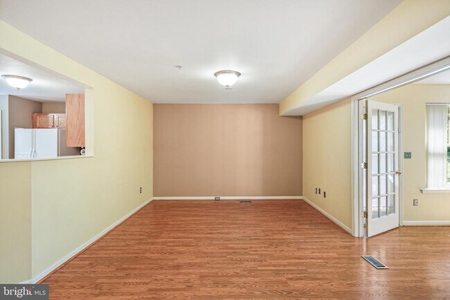 Building Photo - 9666 Guilford Rd