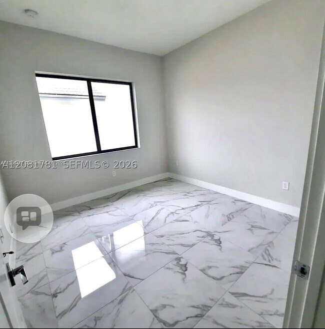 Building Photo - 4261 SW 178th Ave