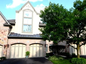 Building Photo - 1577 S Kembley Ave