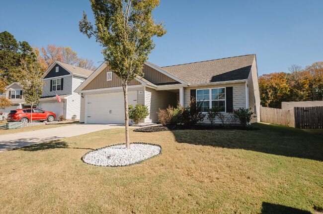 Foto del edificio - 130 Trailwood Ct