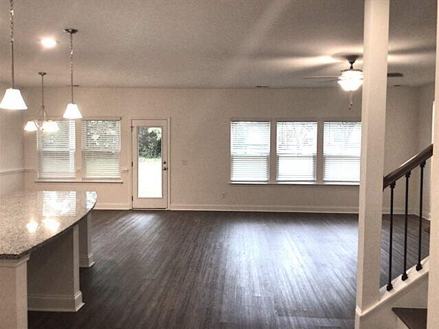 Foto del edificio - 104 Stagecoach Ln