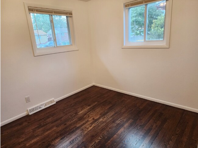 Foto del edificio - 7618 Umatilla St