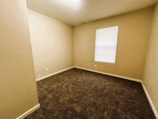 Foto del edificio - 5008 Drexel Ave