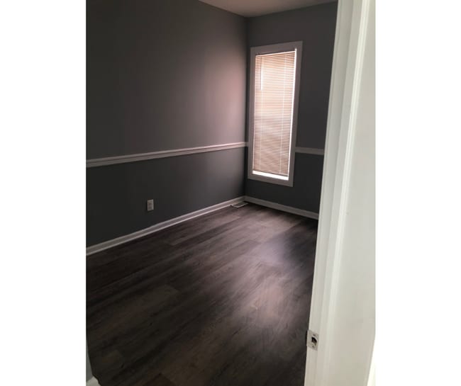 Building Photo - 3832 Cottage Ave