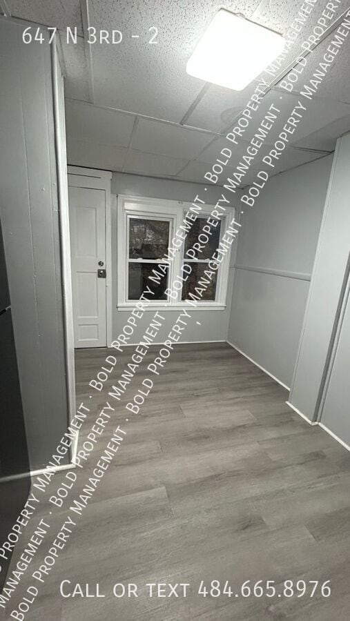 Foto del edificio - 647 N 3rd-2