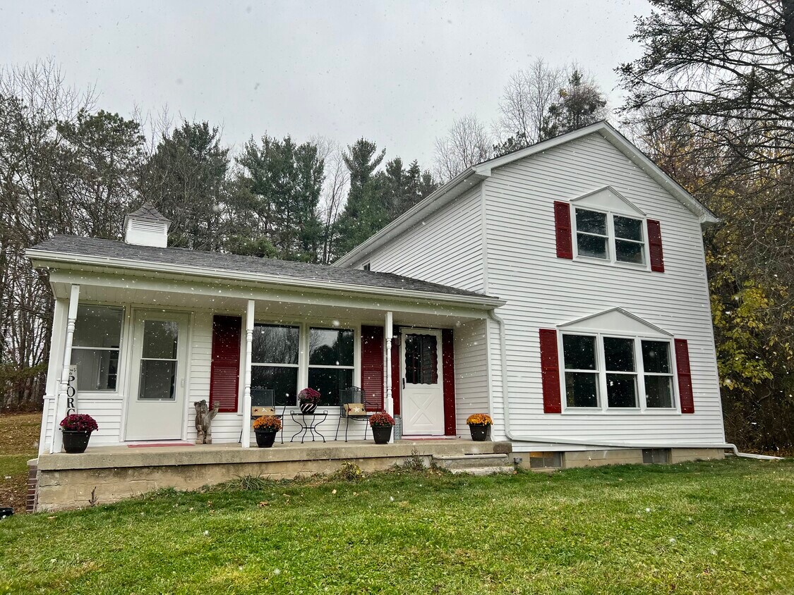 Primary Photo - 2300 Old Plank Rd