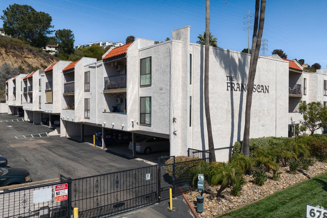6780 Friars Rd - The Franciscan