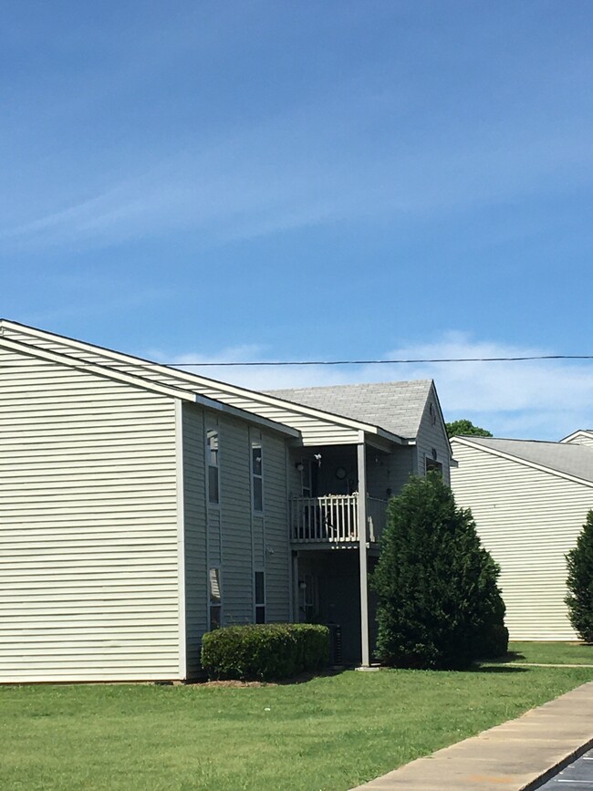 Building Photo - Liberty Garden Townhomes