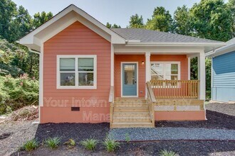 Building Photo - 2800 Mango Cir NW