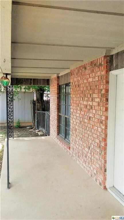 Foto del edificio - 2906 Trenton Dr