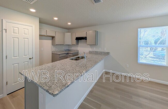 Foto del edificio - 2153 Woodside St