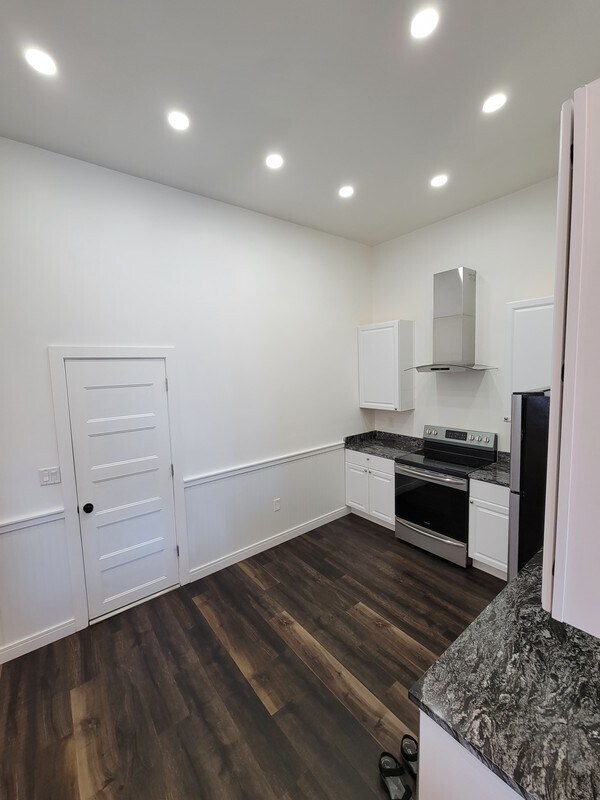 Foto del edificio - 12974 Kollman Ct