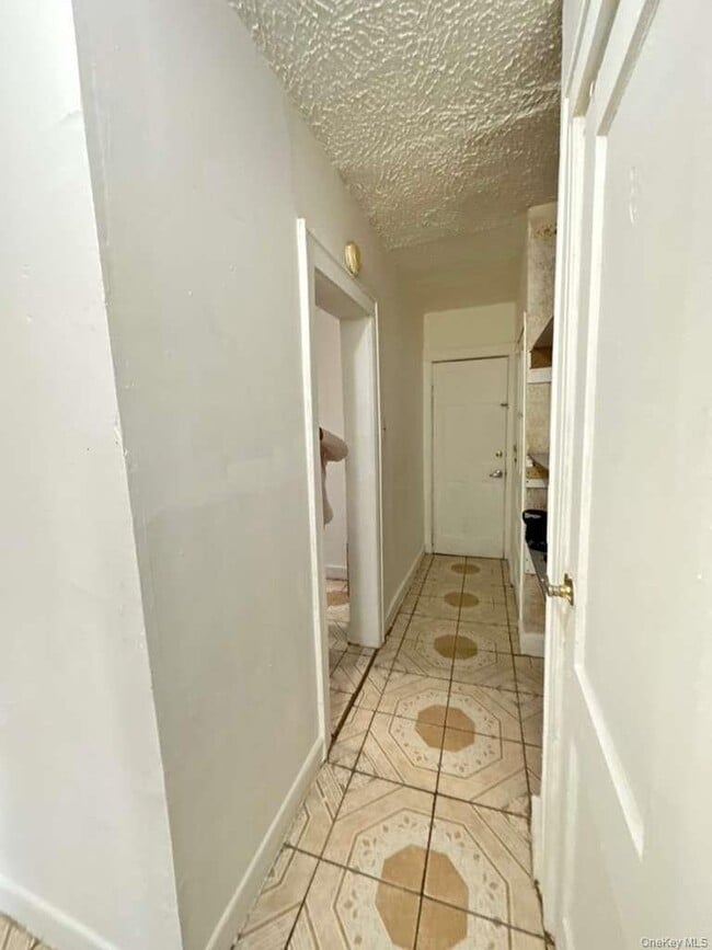 Foto del edificio - 91-26 183rd St