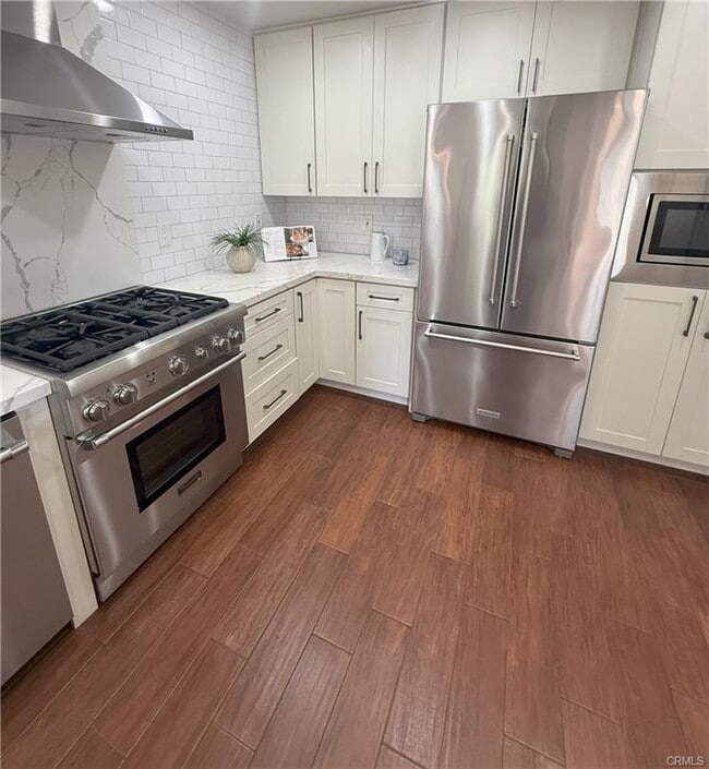 Foto del edificio - 411 San Nicholas Ct
